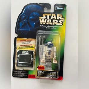 VINTAGE 1997 R2D2 toy / action figure with freeze frame action slide SEALED